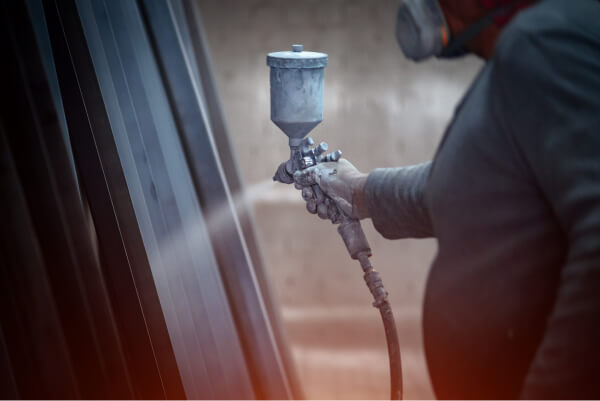 coating on metal surface with spray